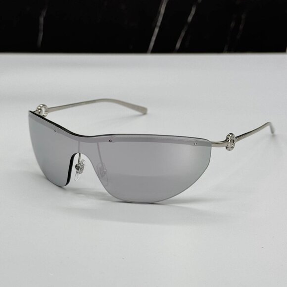 NEW GUCCI WOMEN SHIELD GG1700S 002 SUNGLASSES SILVER GREY GUCCI EYEWEAR - Picture 1 of 11